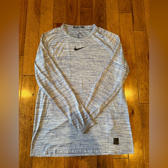Nike Pro long sleeve T-shirts. Set of 2 - Picture 2 of 7